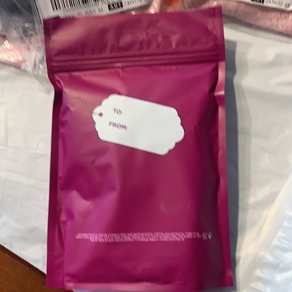 Set of 2 Tarte Gift Bags Mascara,eyes, brow & lip - Picture 6 of 6